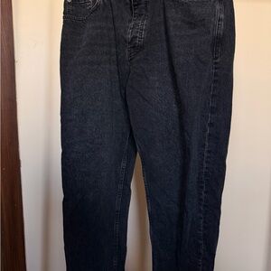 Zara Men's Relaxed Fit Jeans in Charcoal